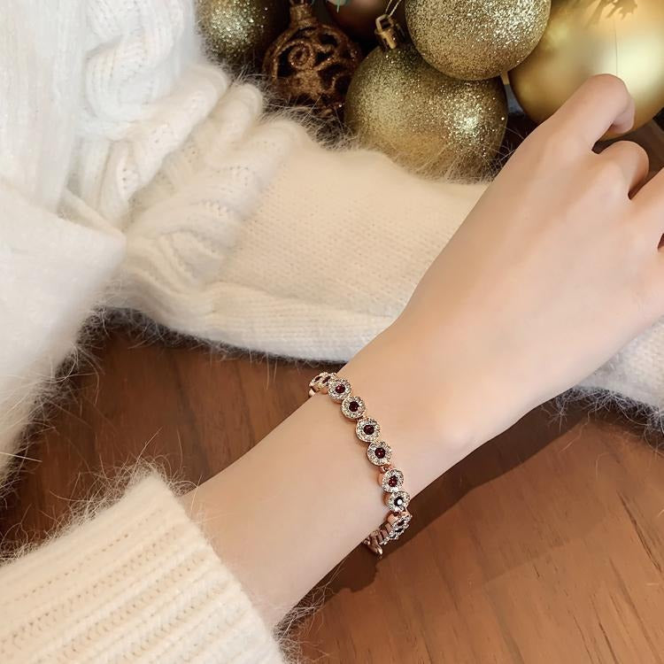 Red light luxury retro bracelet