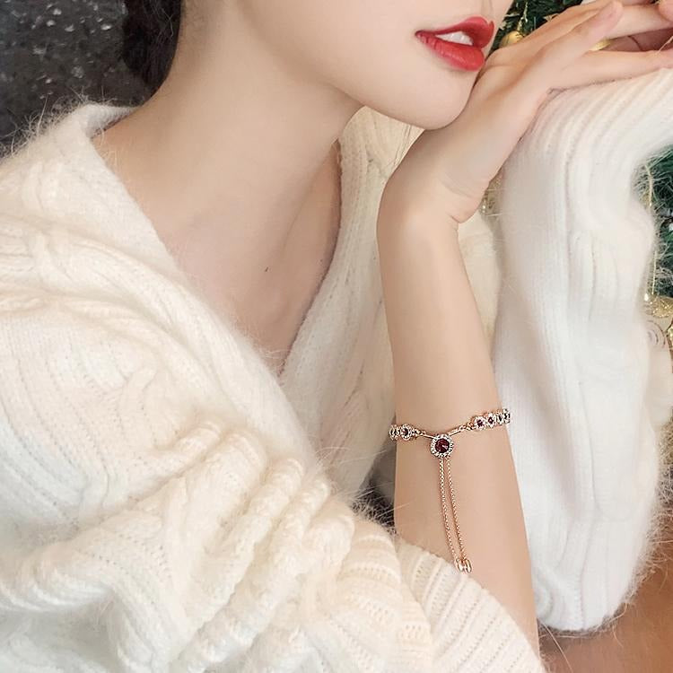 Red light luxury retro bracelet