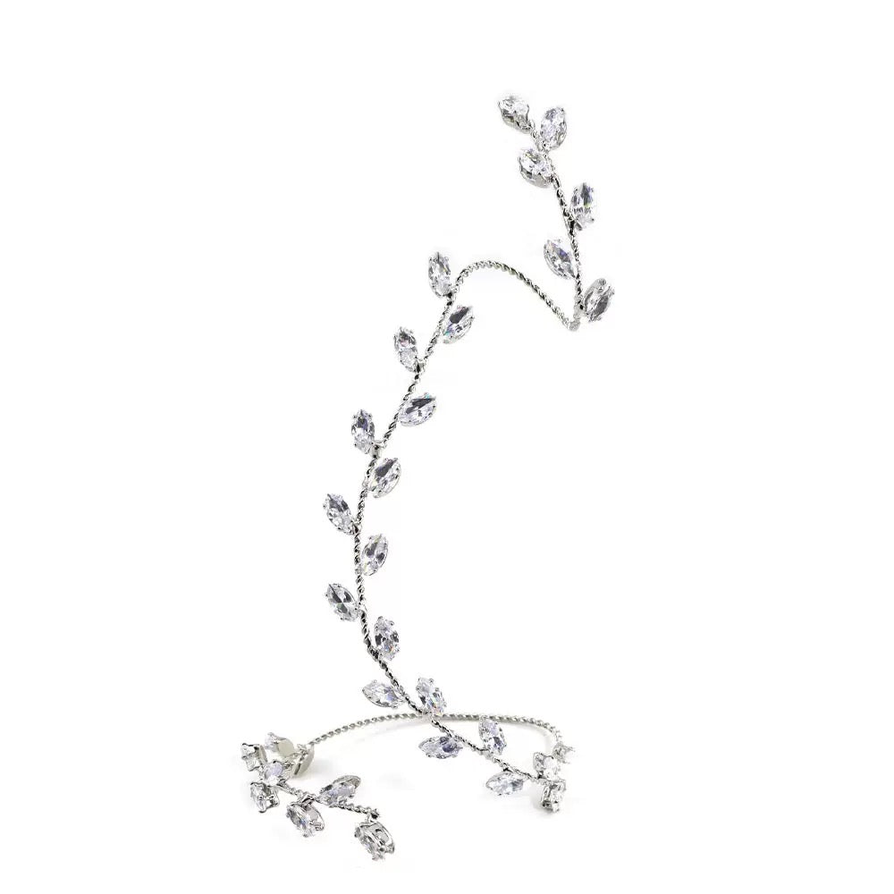 Elegant hand chain