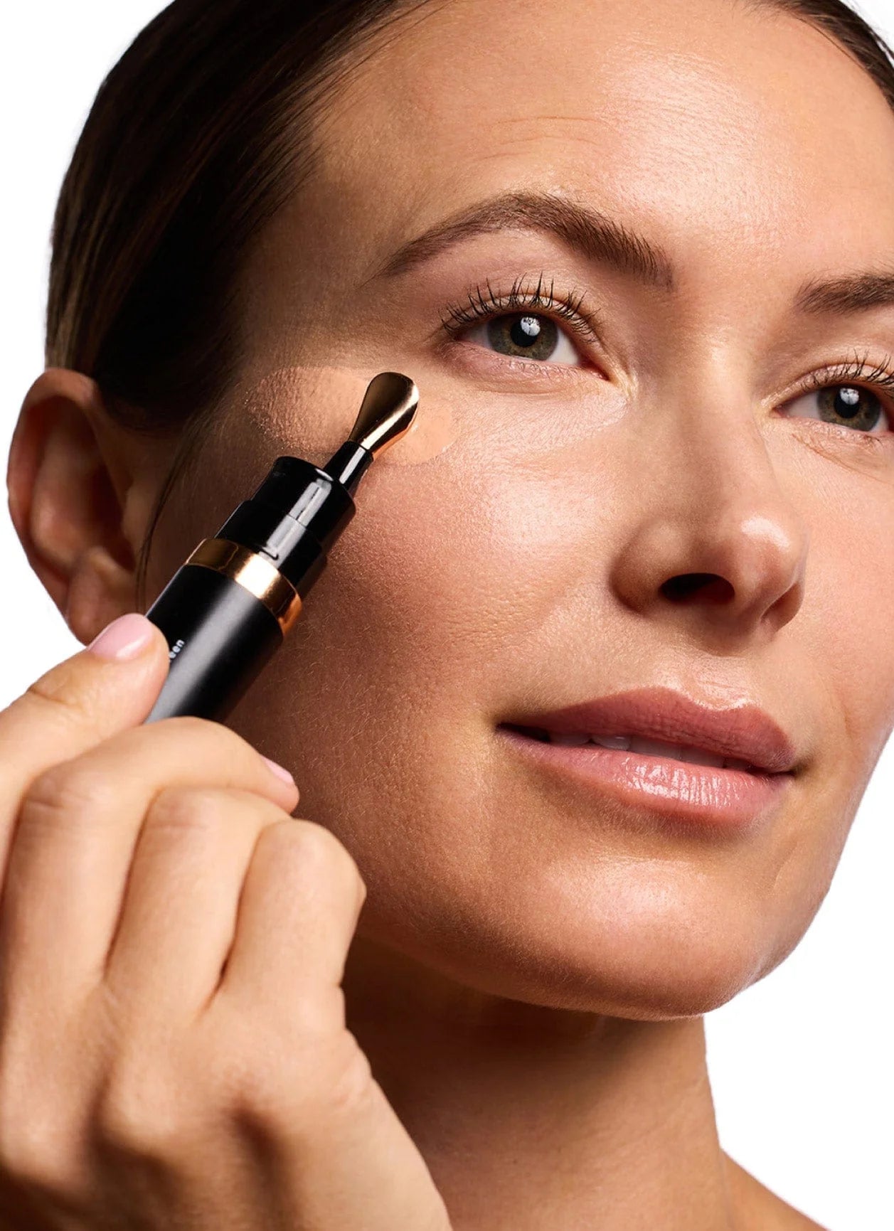 NEW! Luminous Eye Corrector SPF 41