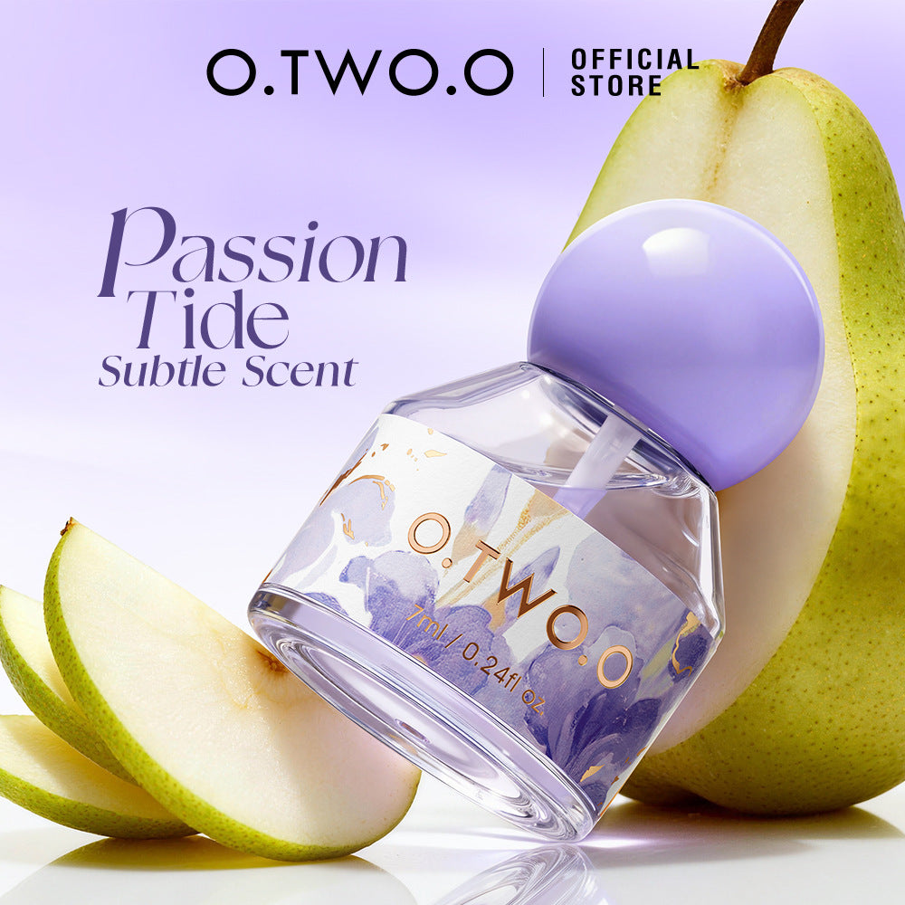O.TWO.O Intimate Fragrance Essence