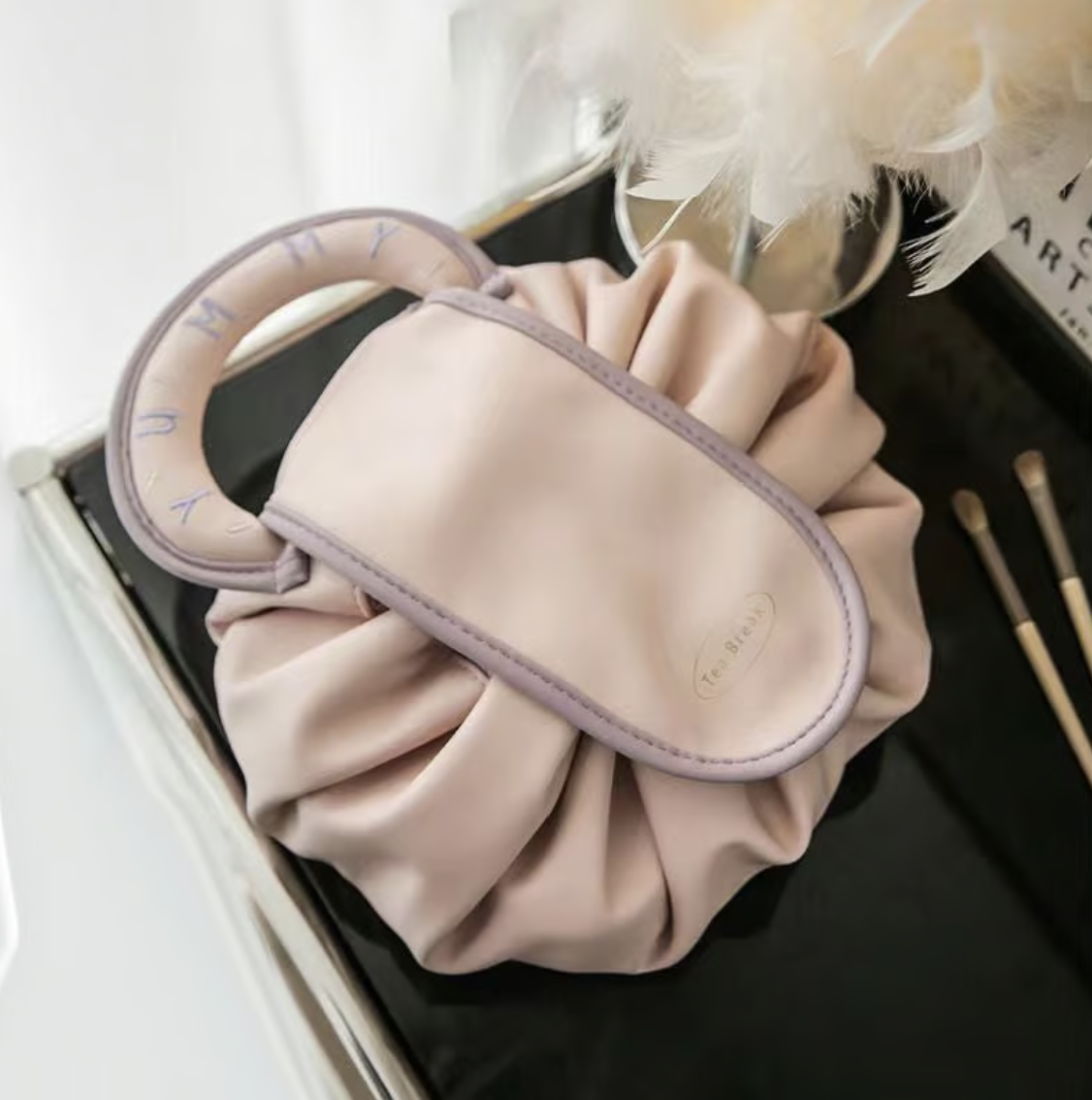 ✨Lazy Drawstring Makeup Fashion Handbag