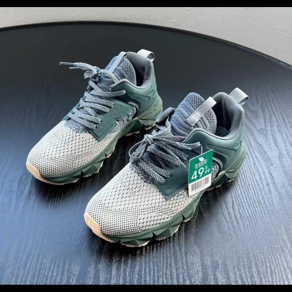 New Breathable Lightweight Running and Sports Casual Sneakers