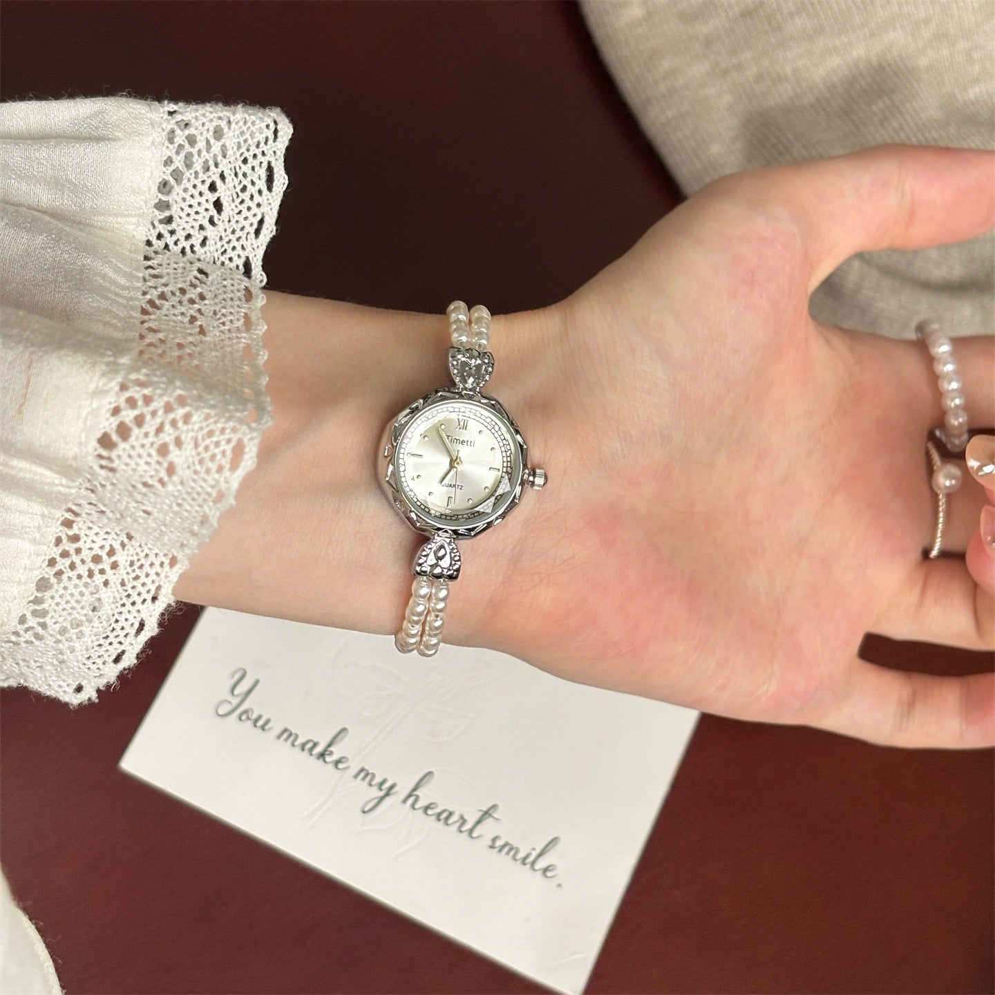 New small pearl round bracelet watch