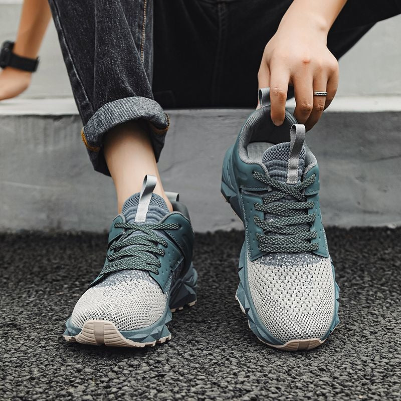 New Breathable Lightweight Running and Sports Casual Sneakers