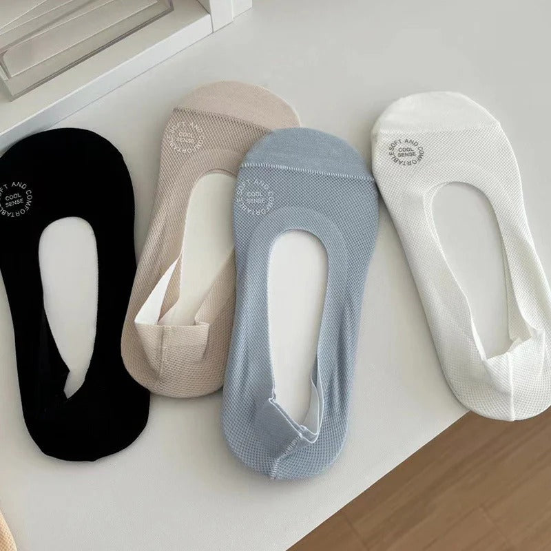 ❄️ Premium Breathable Cooling No-Show Socks– (4 Pair Combo) 🧦