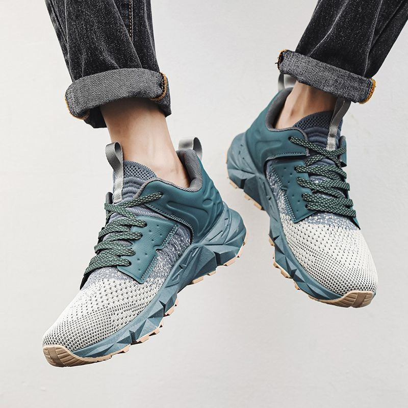 New Breathable Lightweight Running and Sports Casual Sneakers